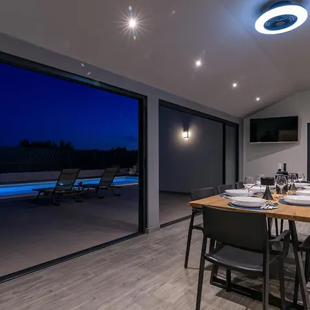 Skyora Villa Trogir