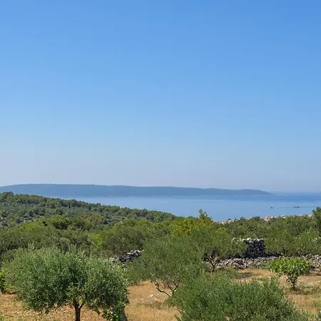Skyora Villa *
