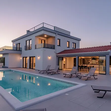 Villa Skyora Trogir