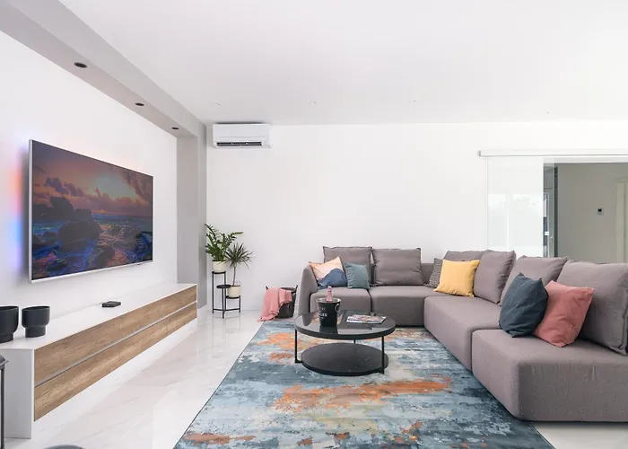 Skyora 别墅 特罗吉尔